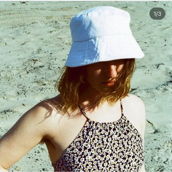 Pink Bucket hat - Picture 3 of 6